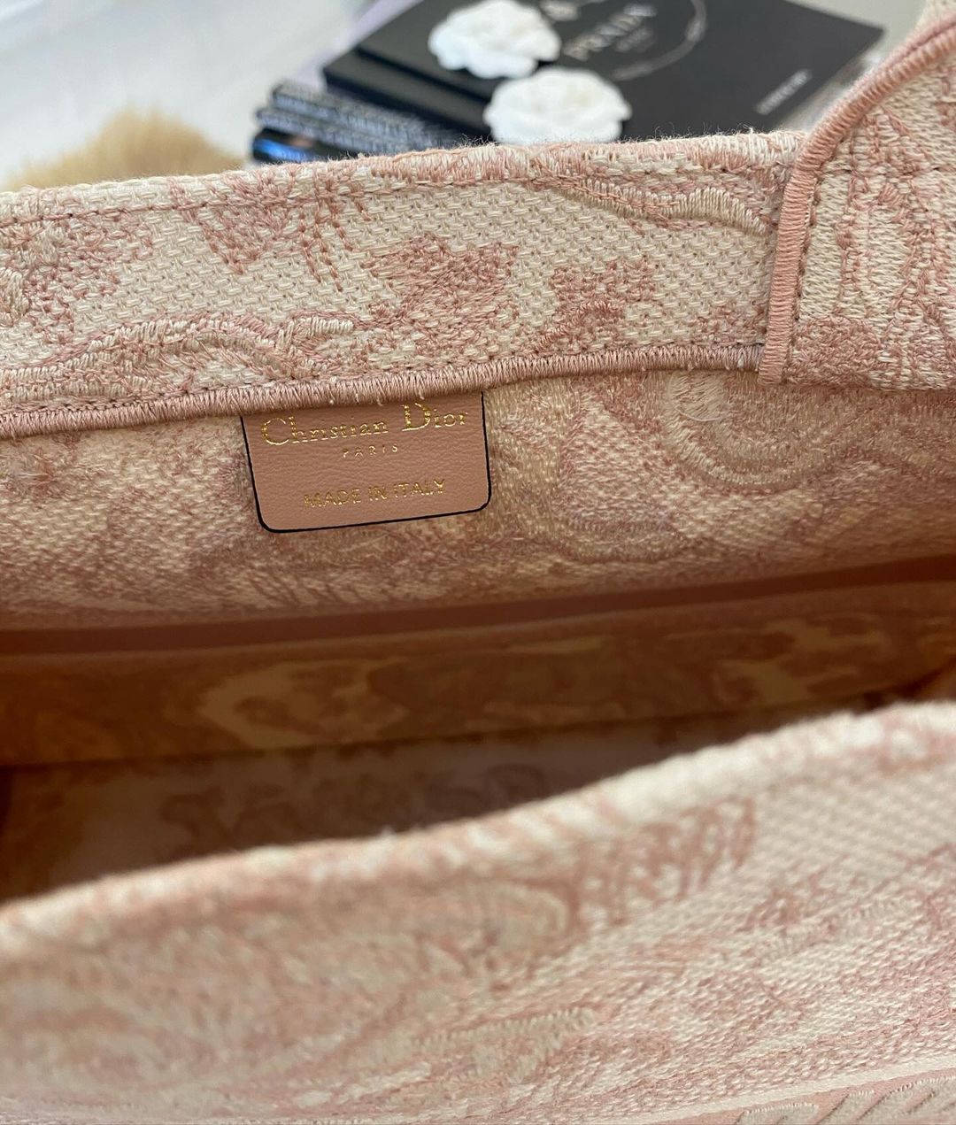 D Toile De Jouy Pink Booktote Medium