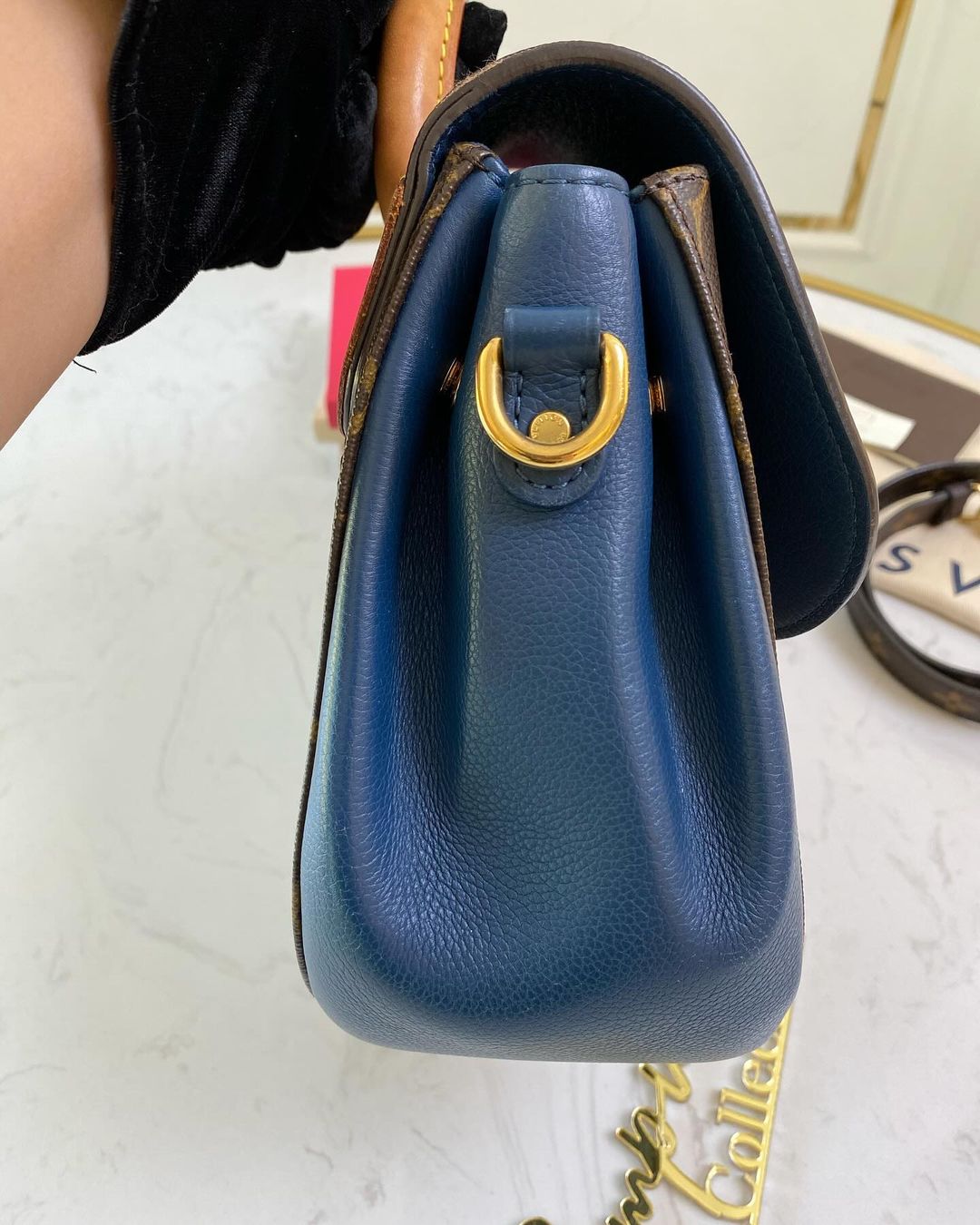 Louis Vuitton Eden Handbag Monogram Canvas