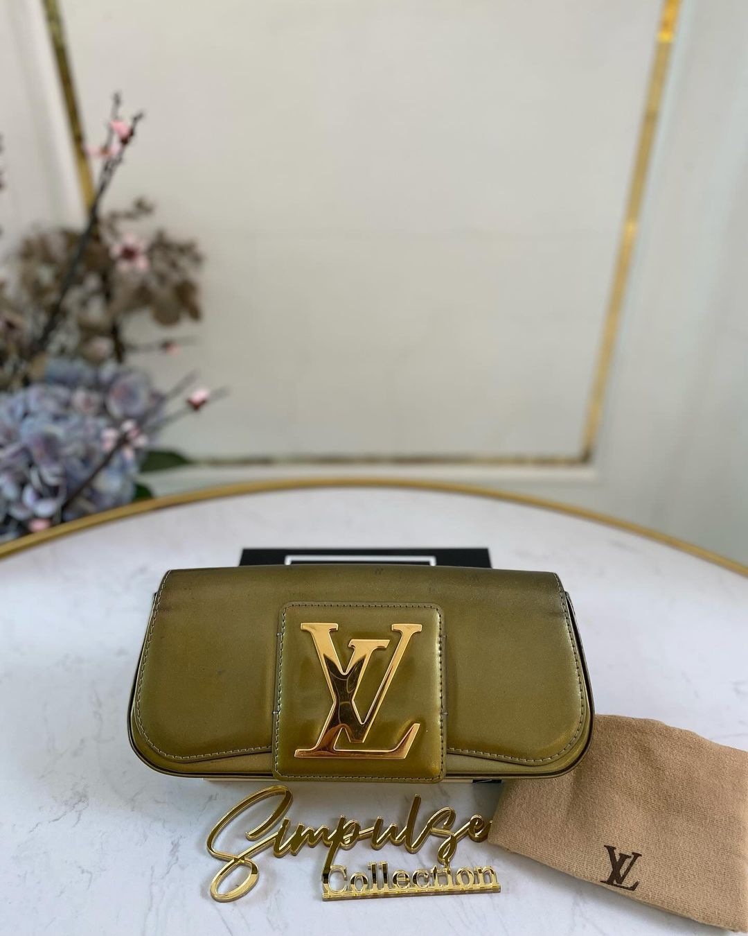 Louis Vuitton Sobe Pochette Vernis Leather Clutch Bag