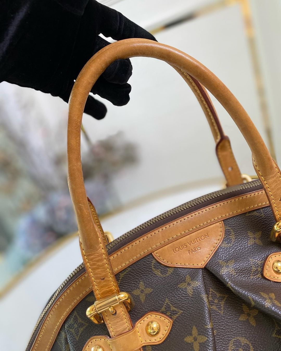 L V Tivoli Monogram GM size