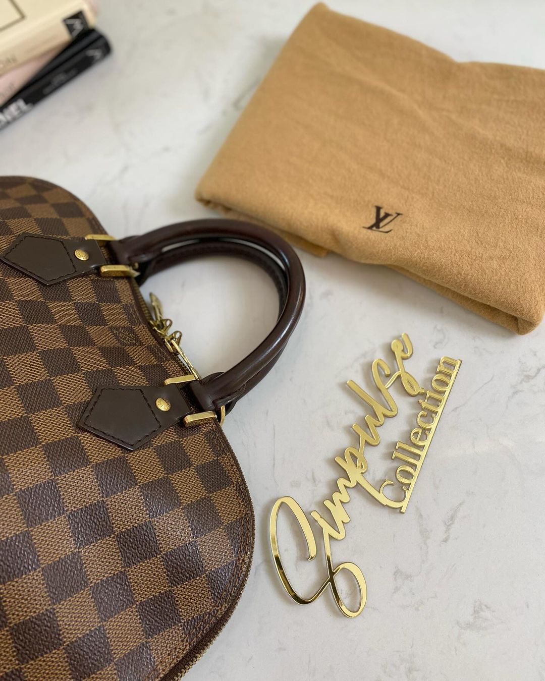 Louis Vuitton Alma Damier