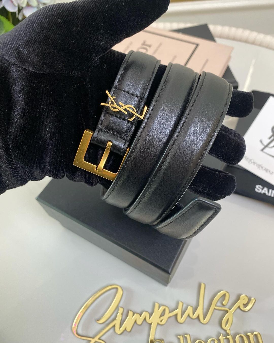 Yves Saint Laurent Cassandre Slim Black Leather Belt