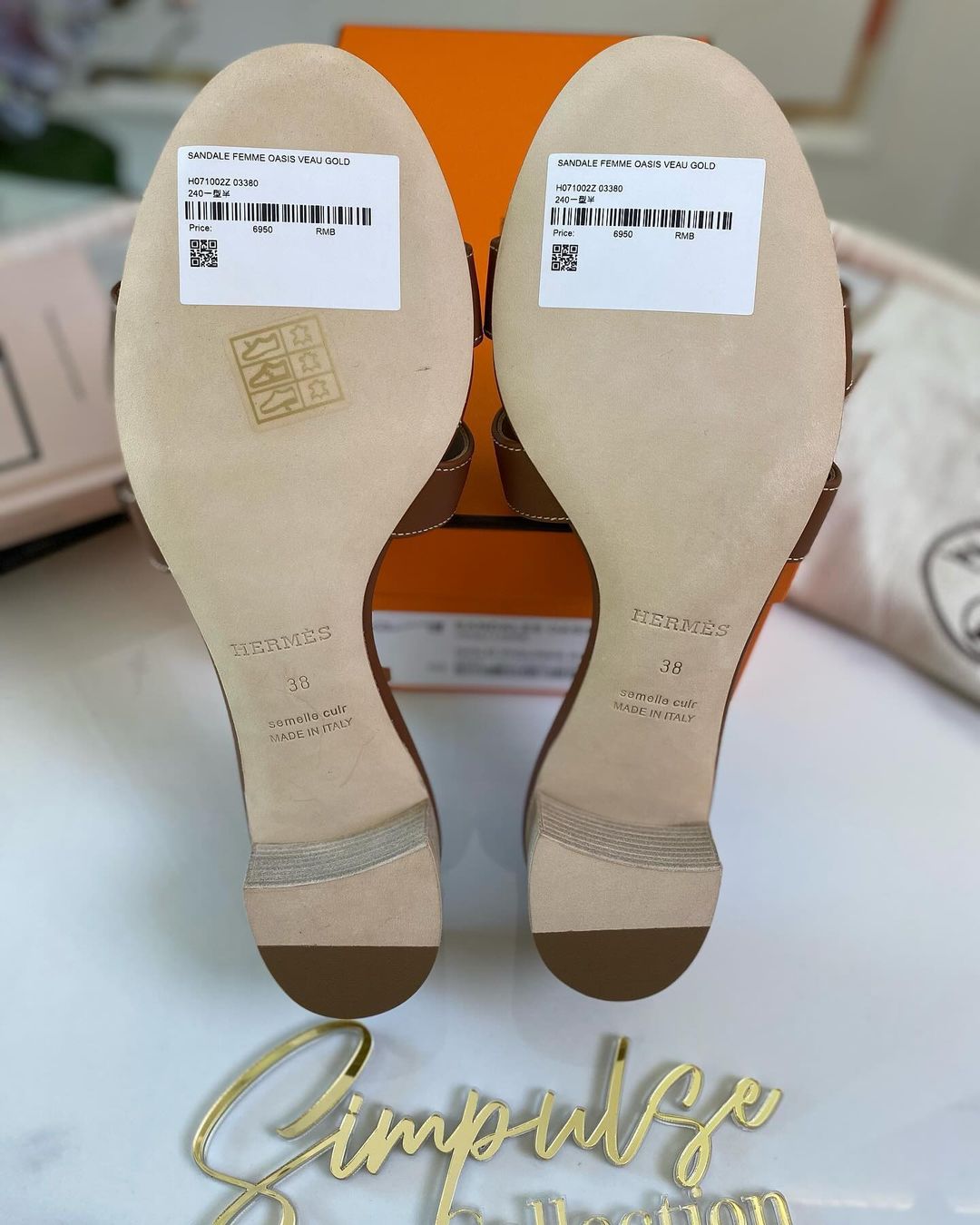 H Oasis Gold Tan Size 38