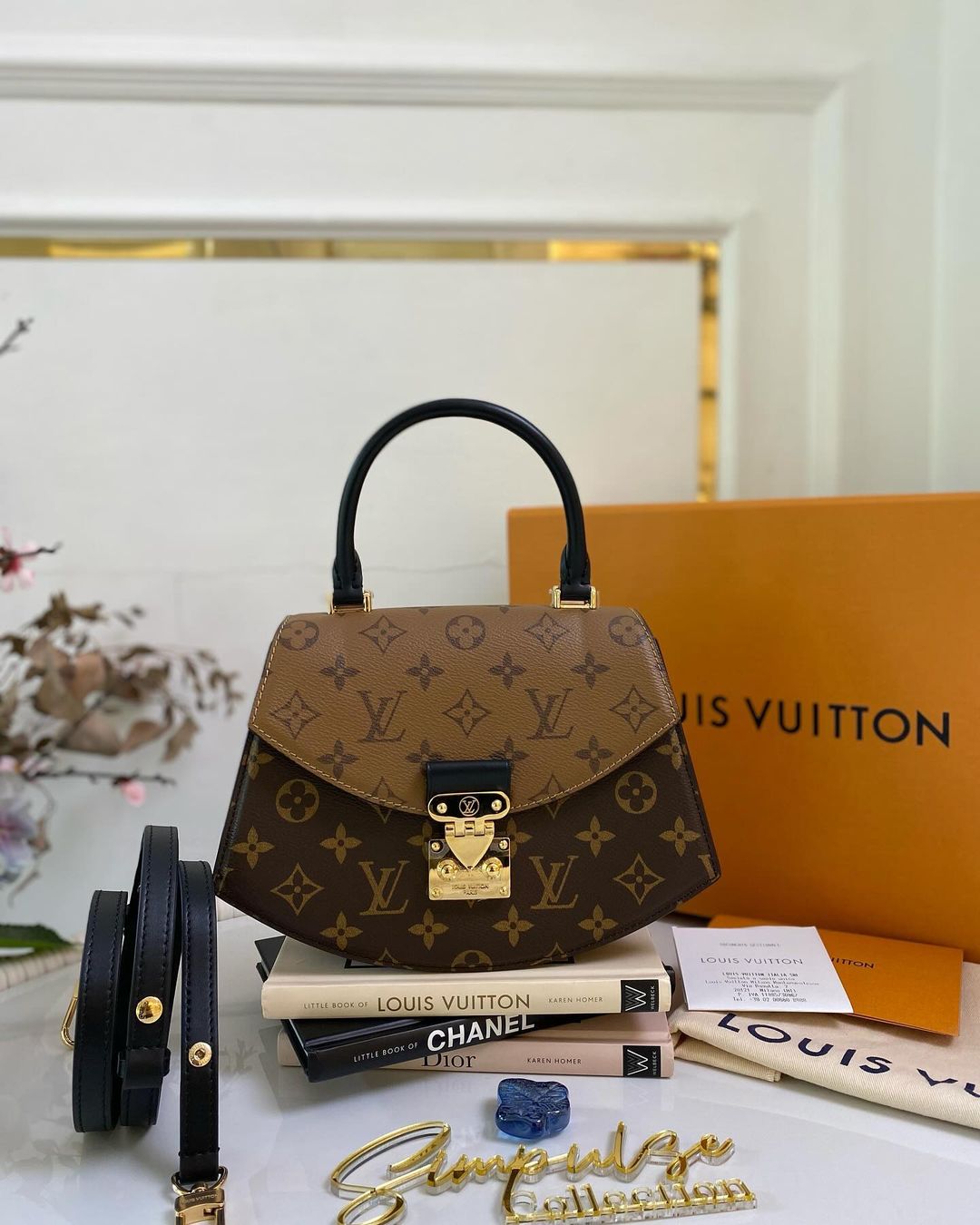 Louis Vuitton Mono Reverse Tilsitt