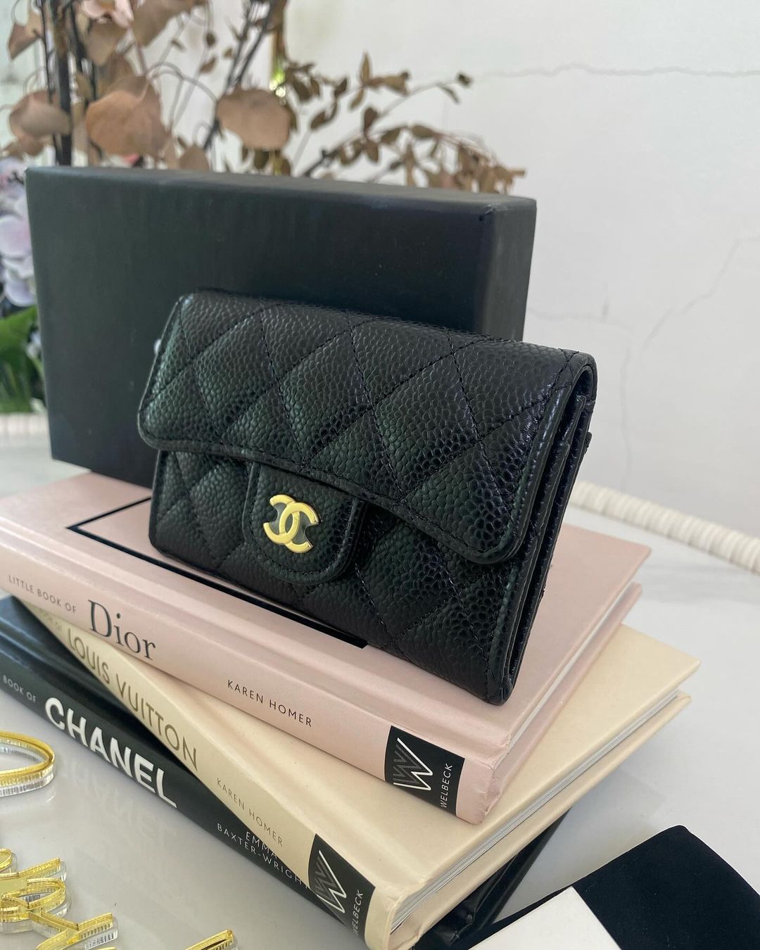 C Caviar Flap Cardholder