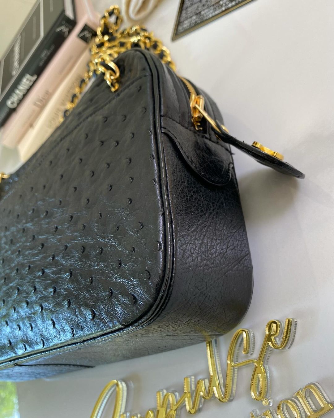 C Vintage Black Ostrich Leather Shoulder Bag