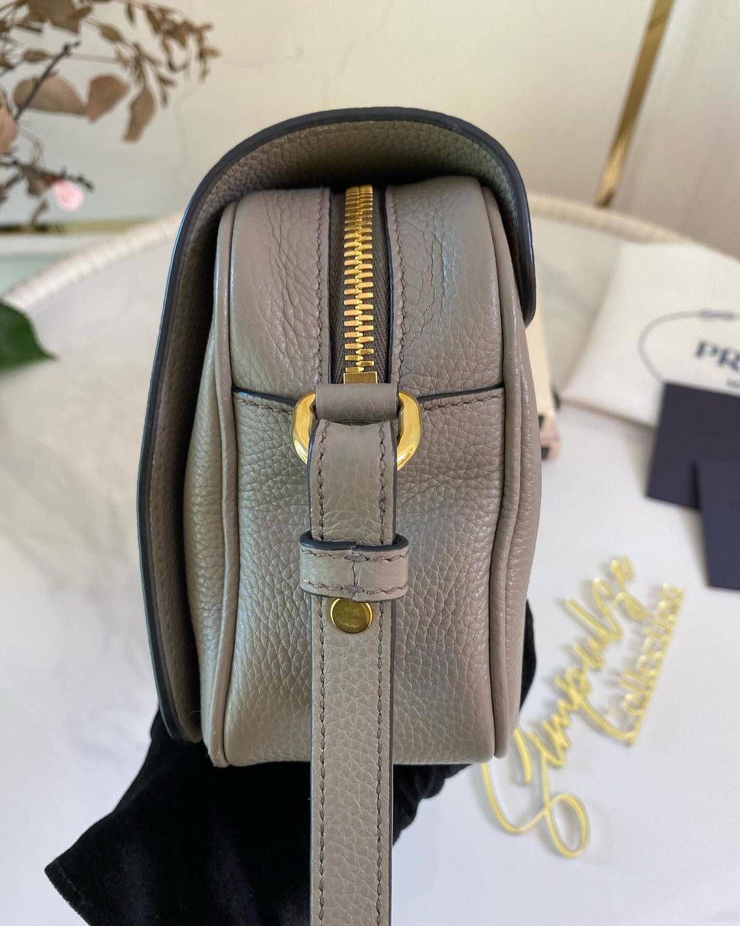 P Vitello Phenix Argilla Grey Leather Flap Crossbody