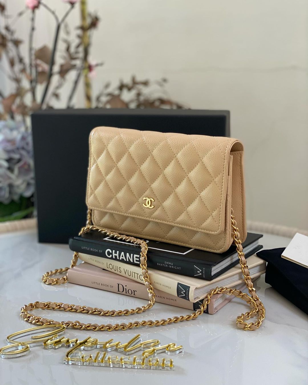 Classic WOC Caviar Beige GHW