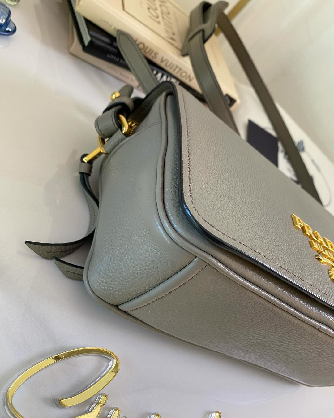 P Vitello Phenix Argilla Grey Leather Flap Crossbody