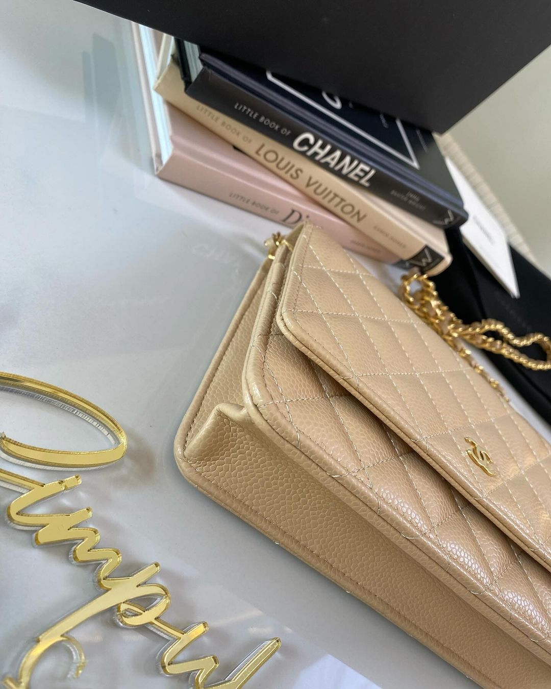 Classic WOC Caviar Beige GHW