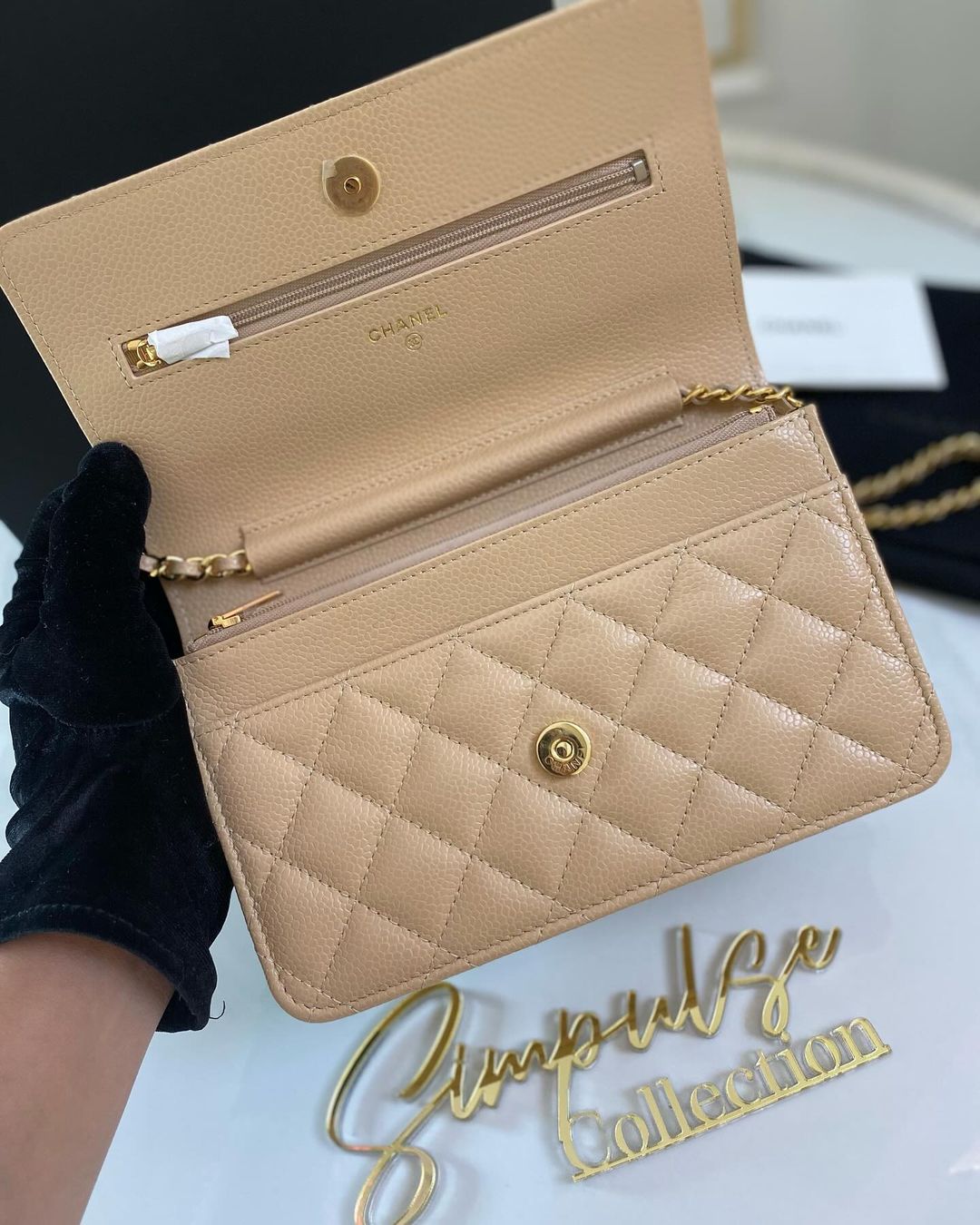 Classic WOC Caviar Beige GHW