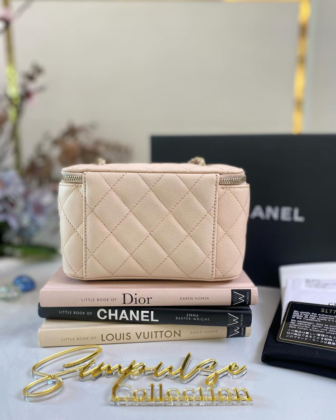 Chanel Vanity Caviar in Beige GHW