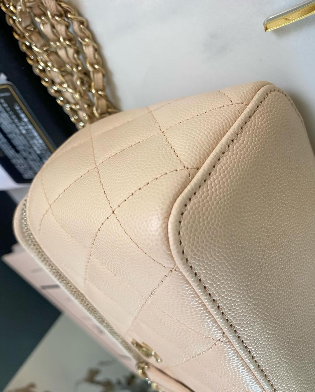 Chanel Vanity Caviar in Beige GHW