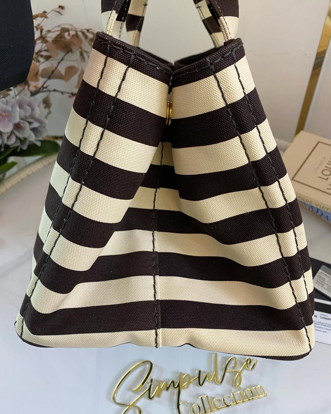 P Canapa Stripe Logo Medium Black Tote