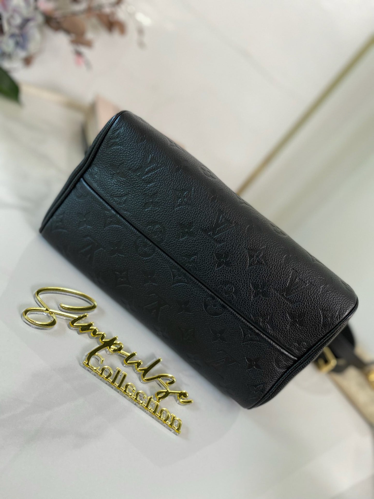 Louis Vuitton Bandouliere 25 Empreinte
