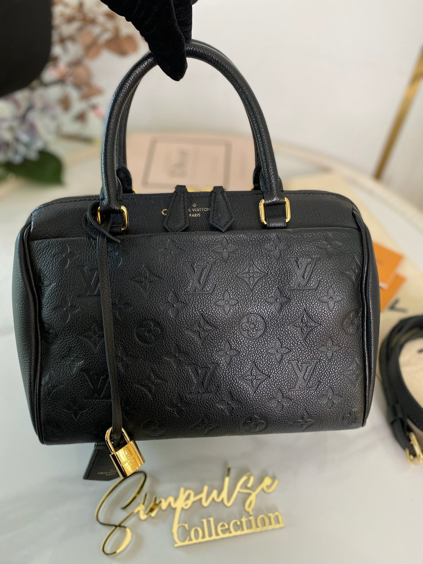 Louis Vuitton Bandouliere 25 Empreinte