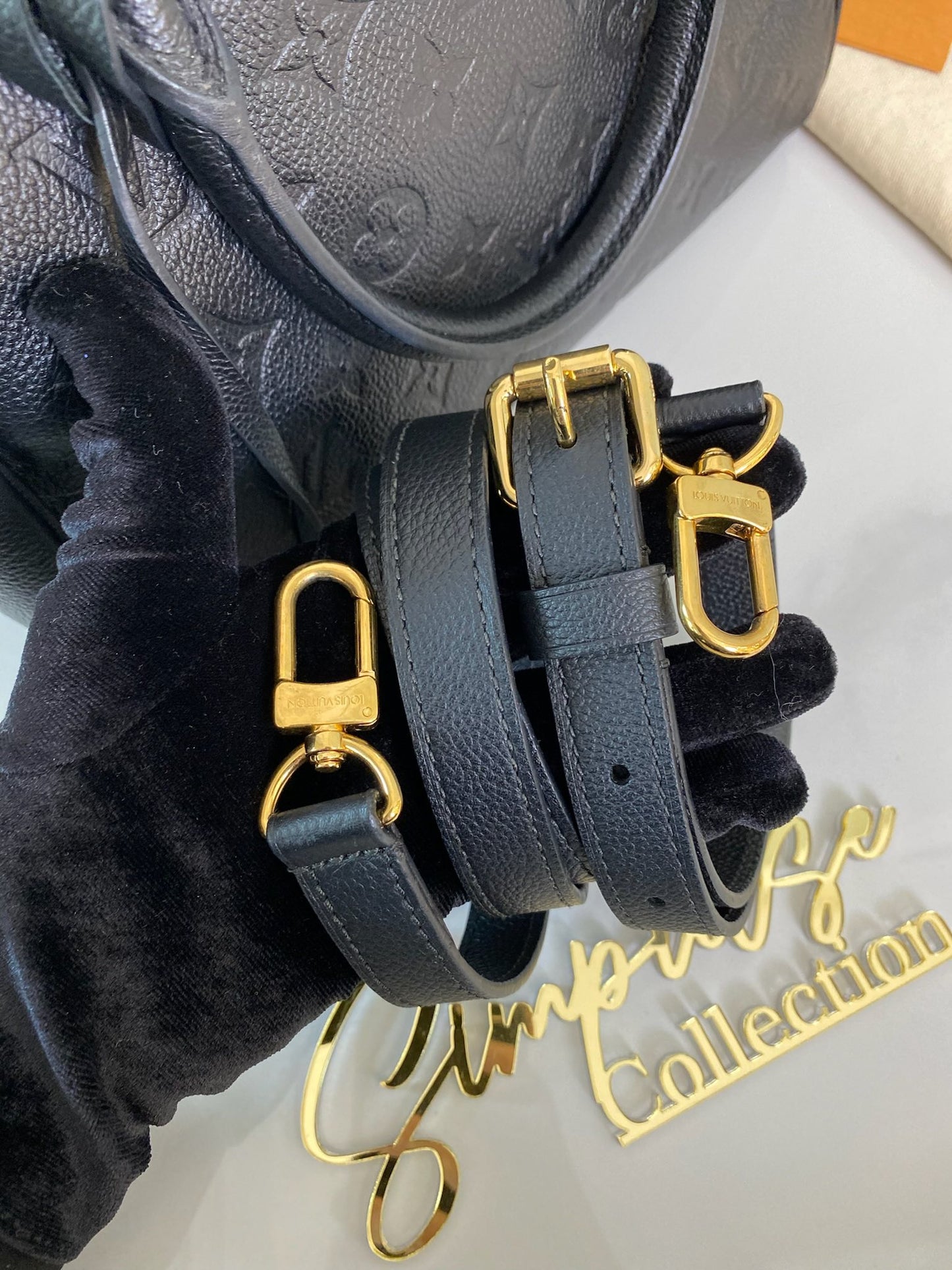 Louis Vuitton Bandouliere 25 Empreinte