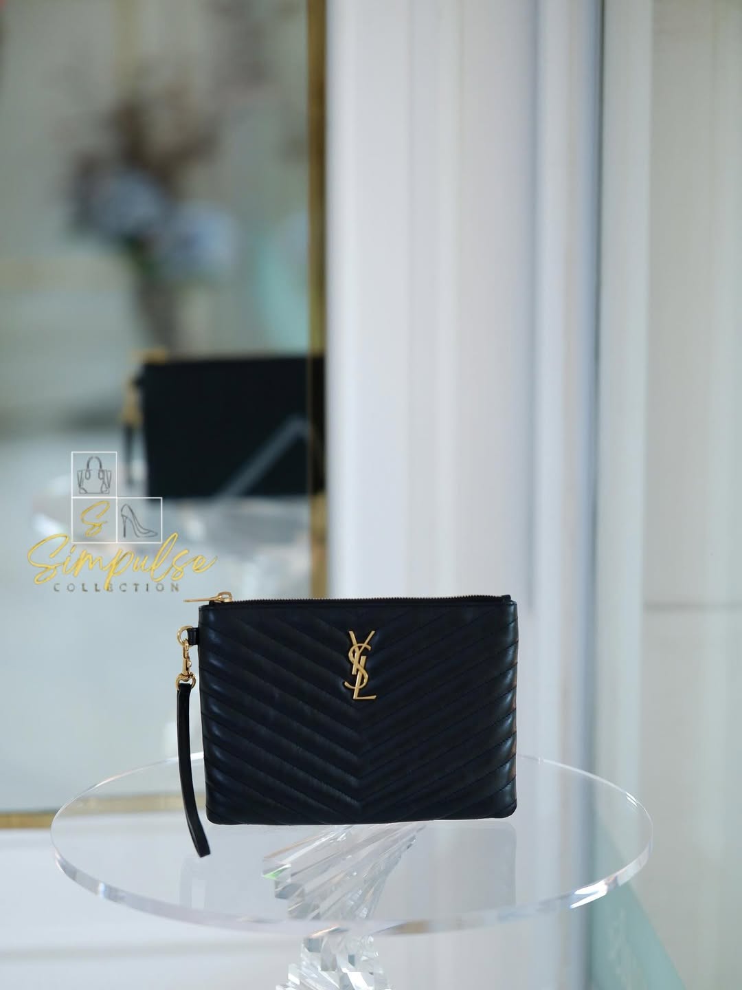 Yves Saint Laurent Matelasse A5 Pouch in Leather