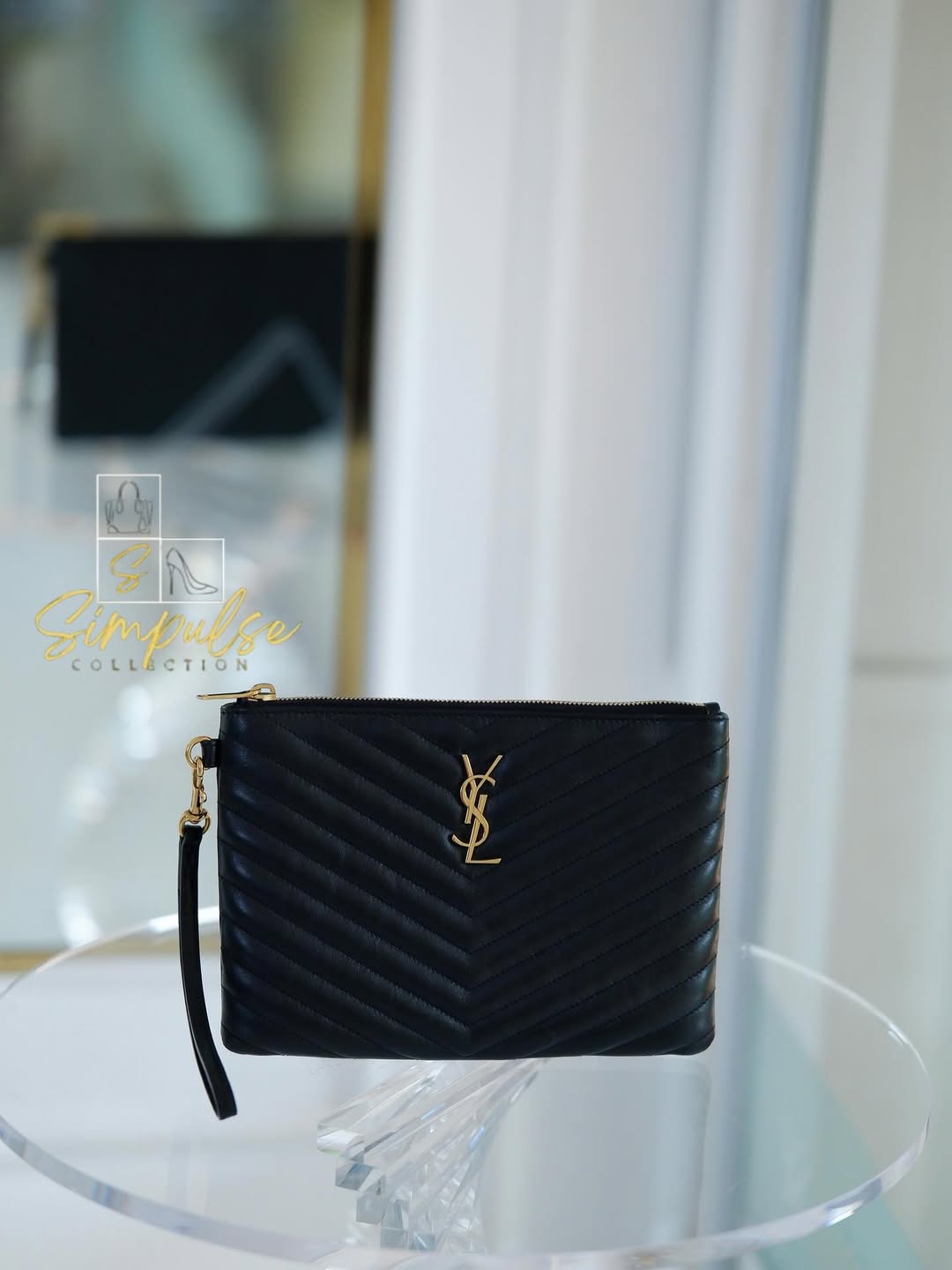 Yves Saint Laurent Matelasse A5 Pouch in Leather