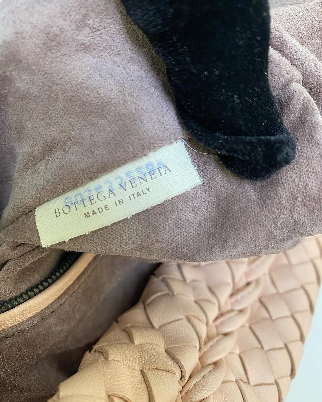 BV Medium Nm Intrecciato Hobo Bag