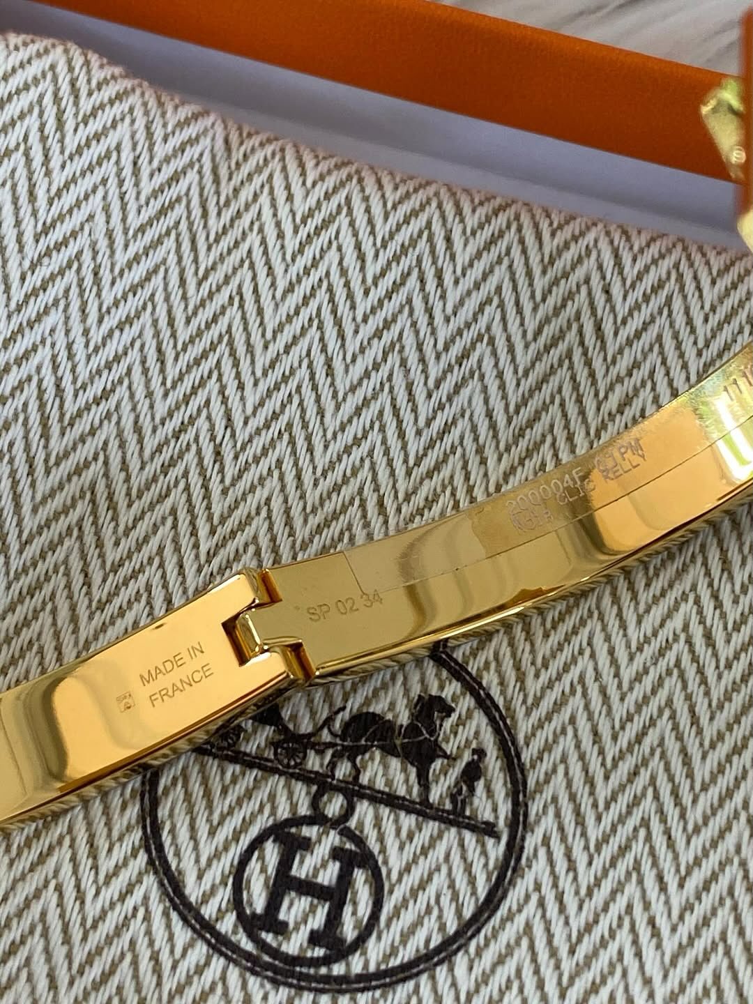 Hermes Mini Clic Kelly GHW