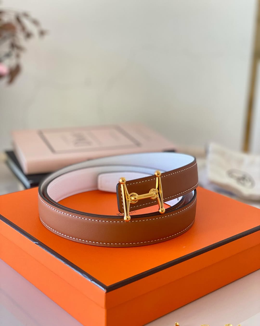 H Belt Reversible Tan/White
