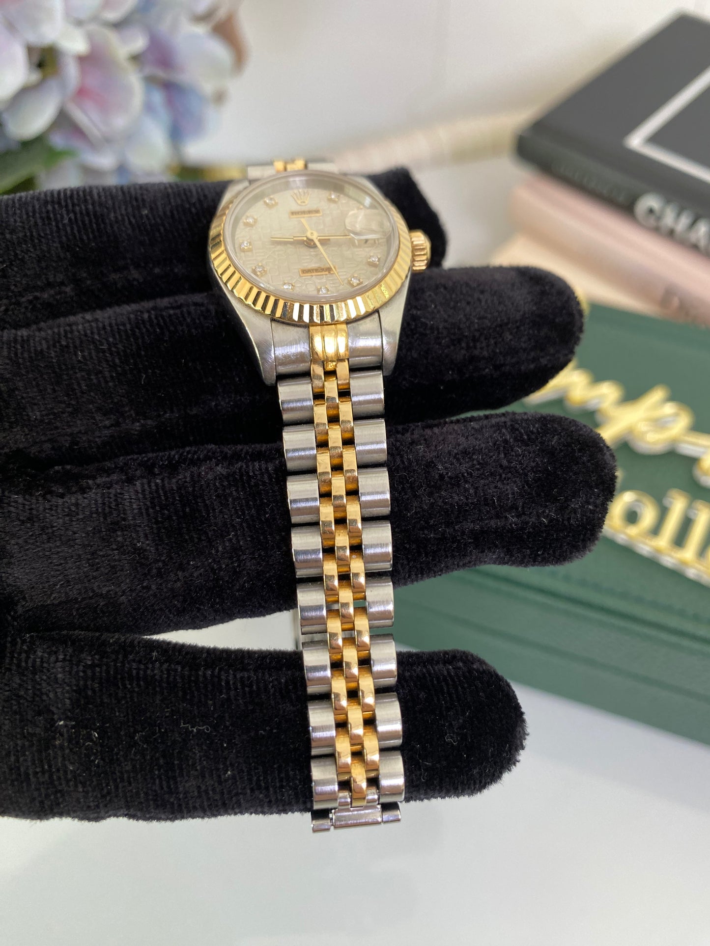 Rolex Datejust Anniversary Diamond Dial w/ No Lughole