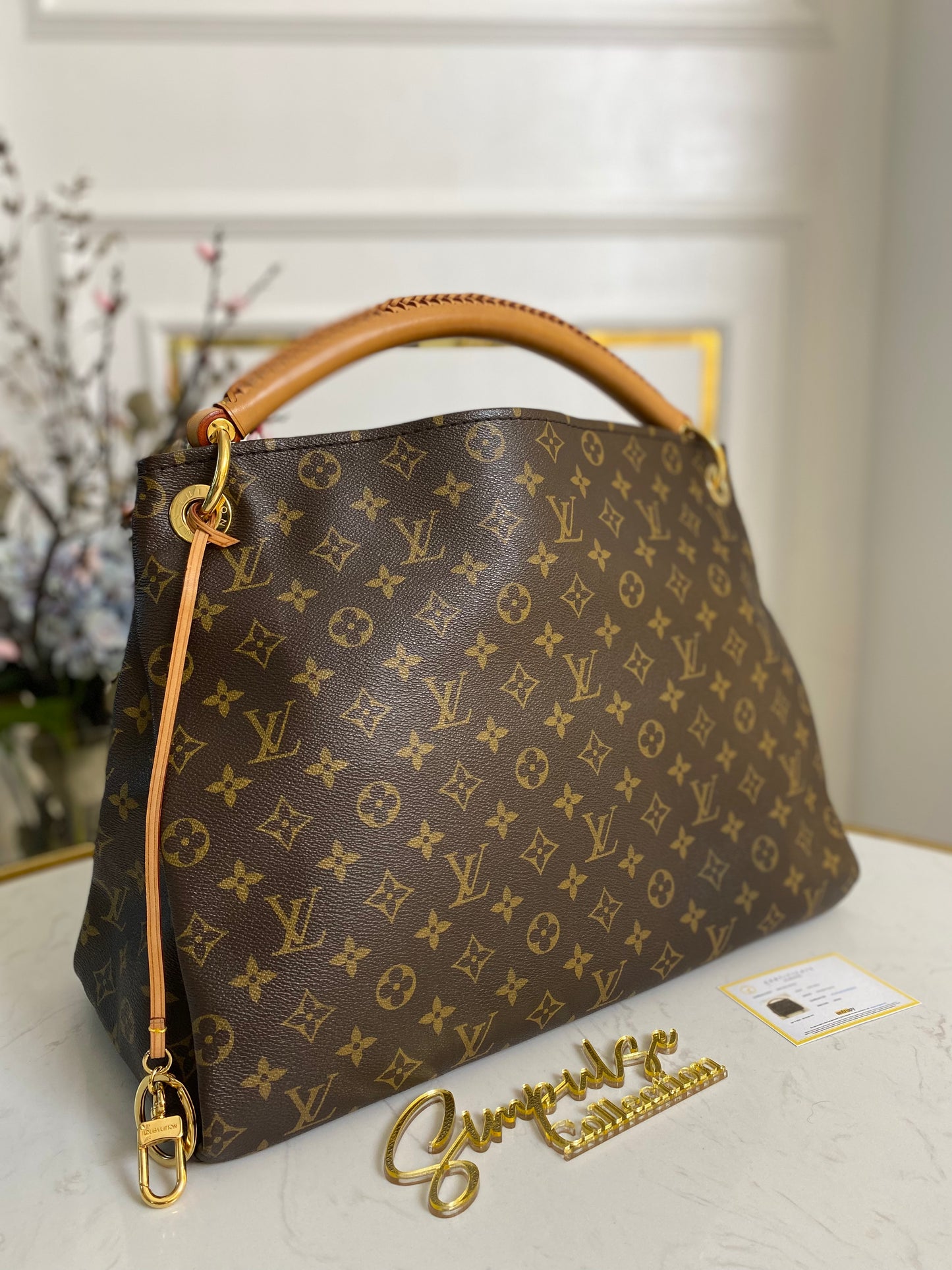 ARTSY MONOGRAM TOTE
