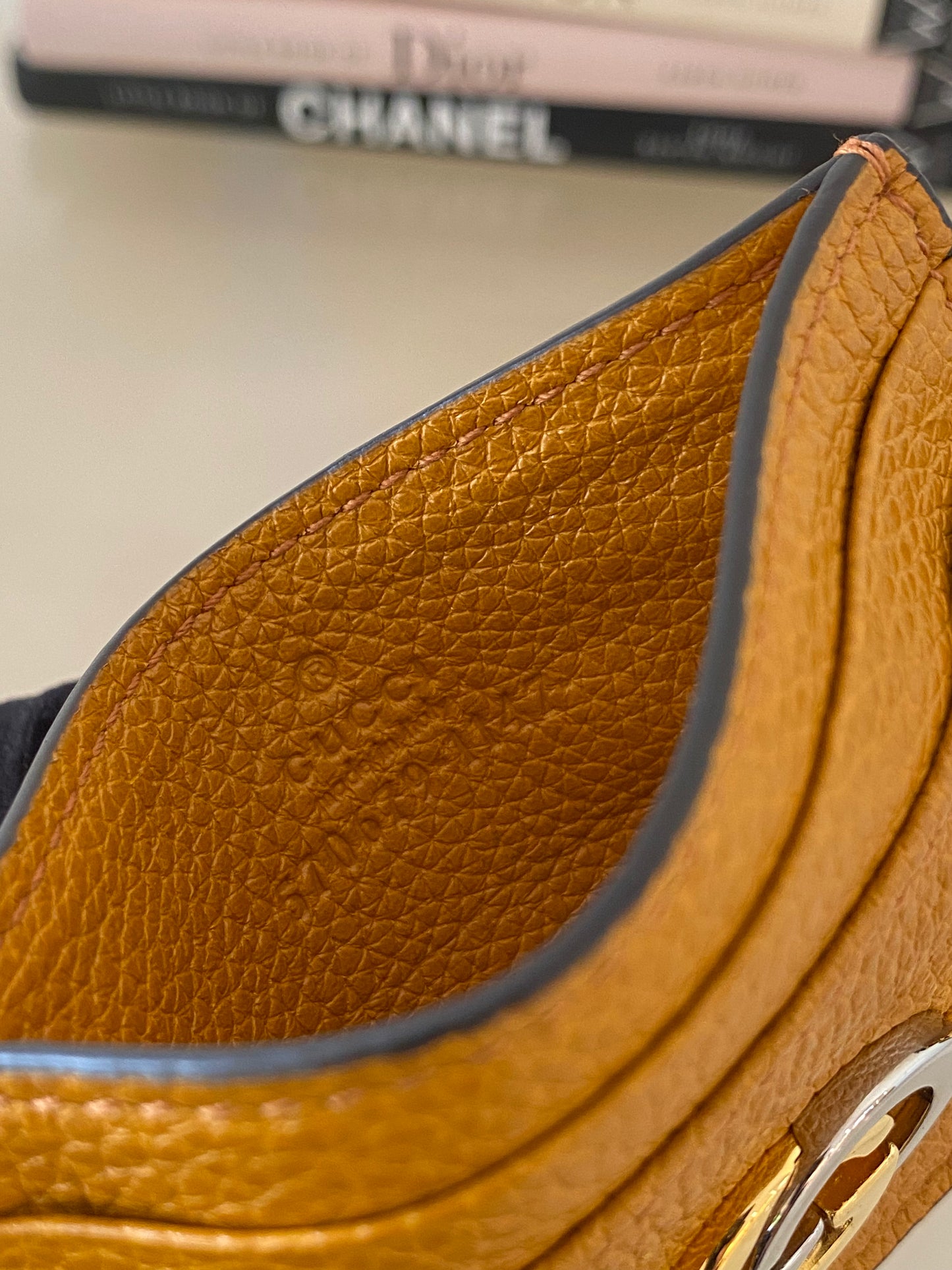 GUCCI Grainy Calfskin Zumi Cardholder