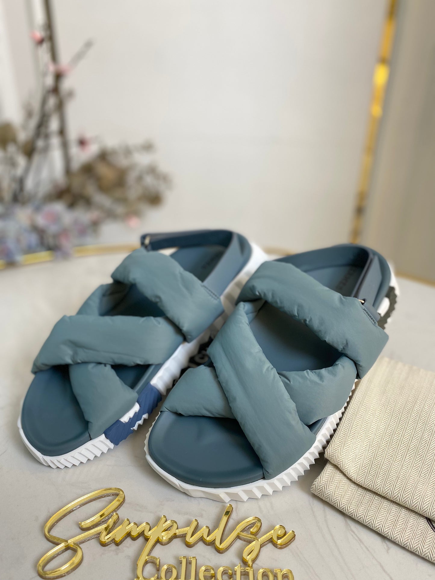 H Electric Sandal