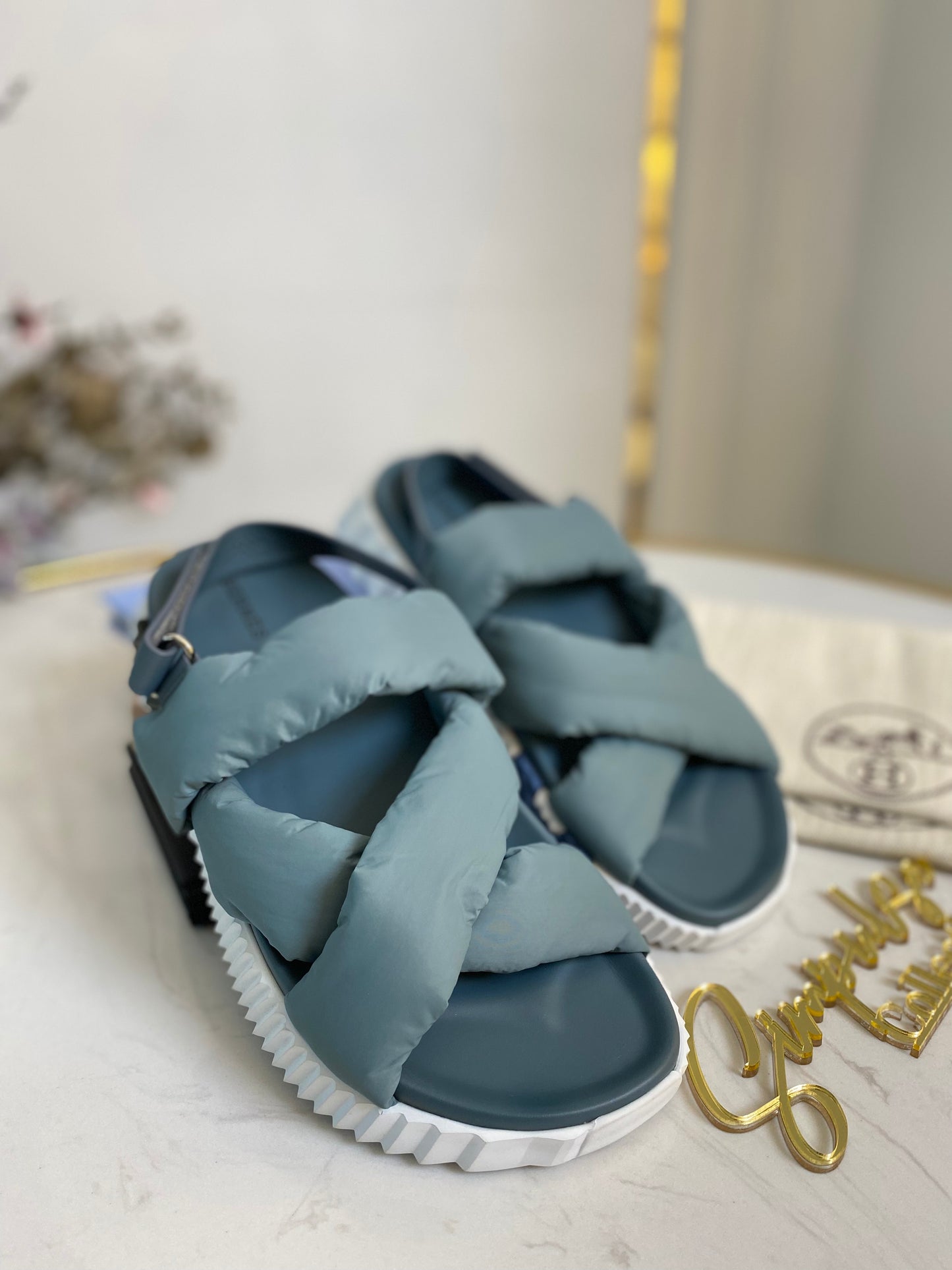 H Electric Sandal