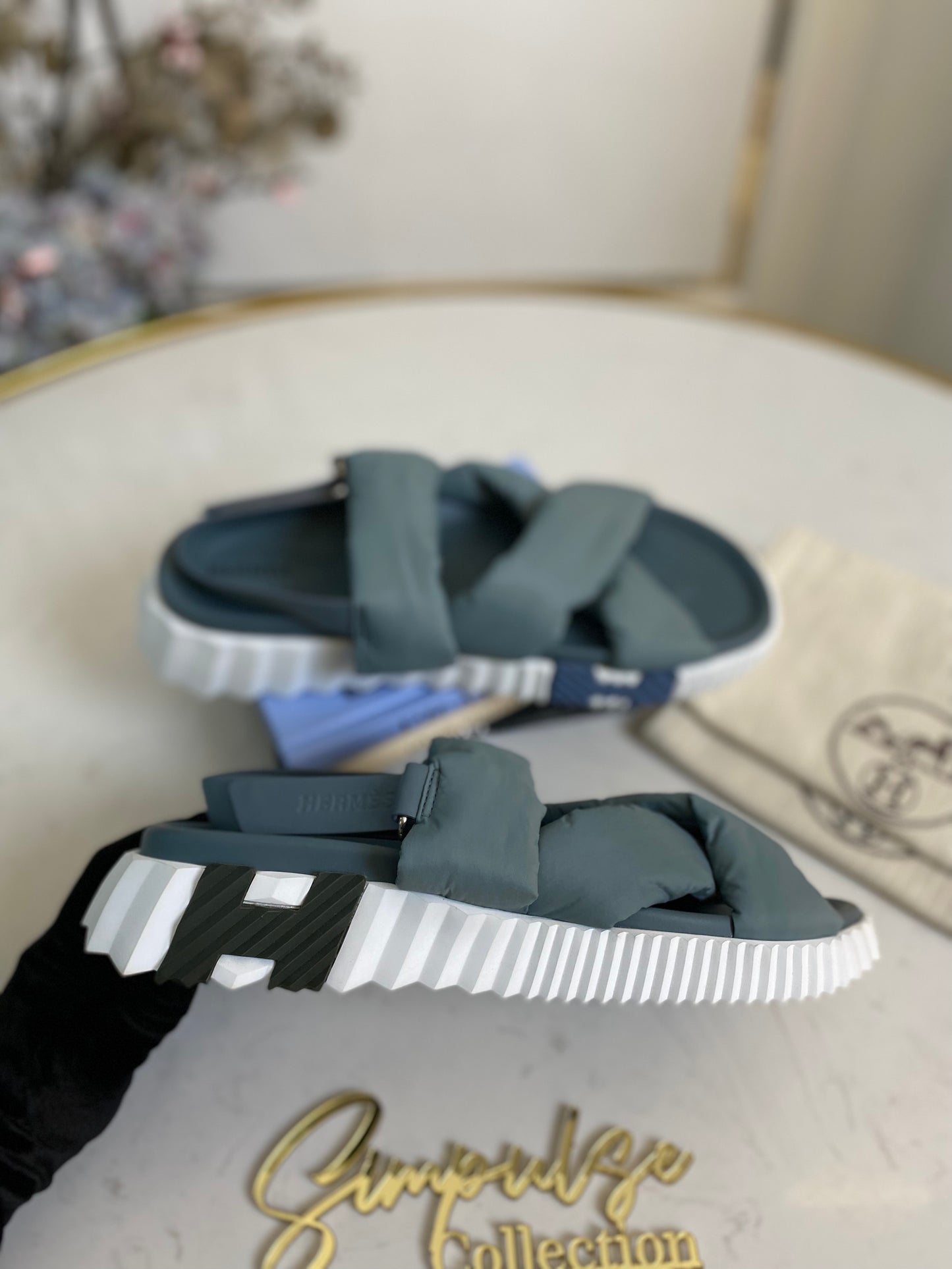 H Electric Sandal