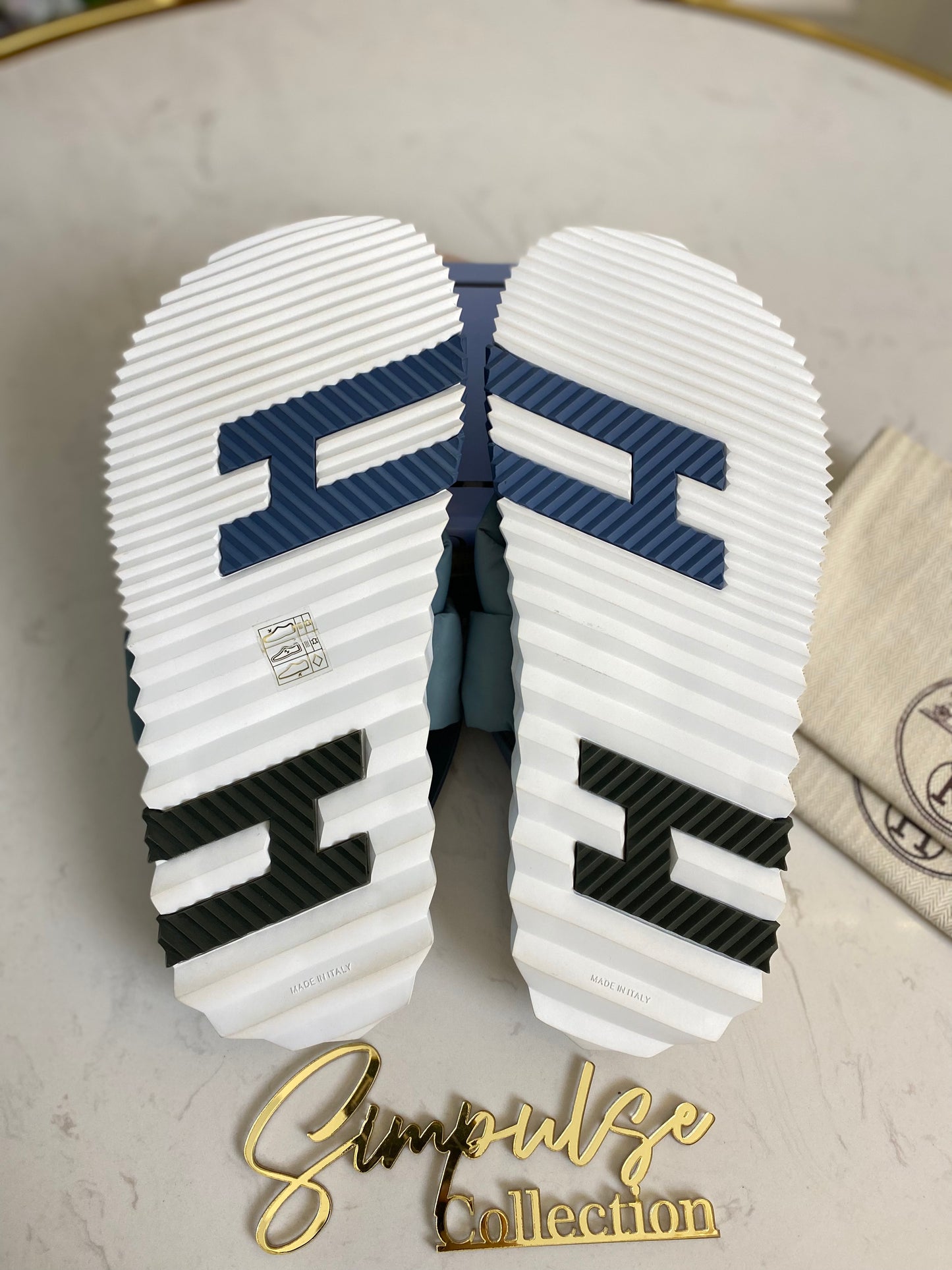 H Electric Sandal