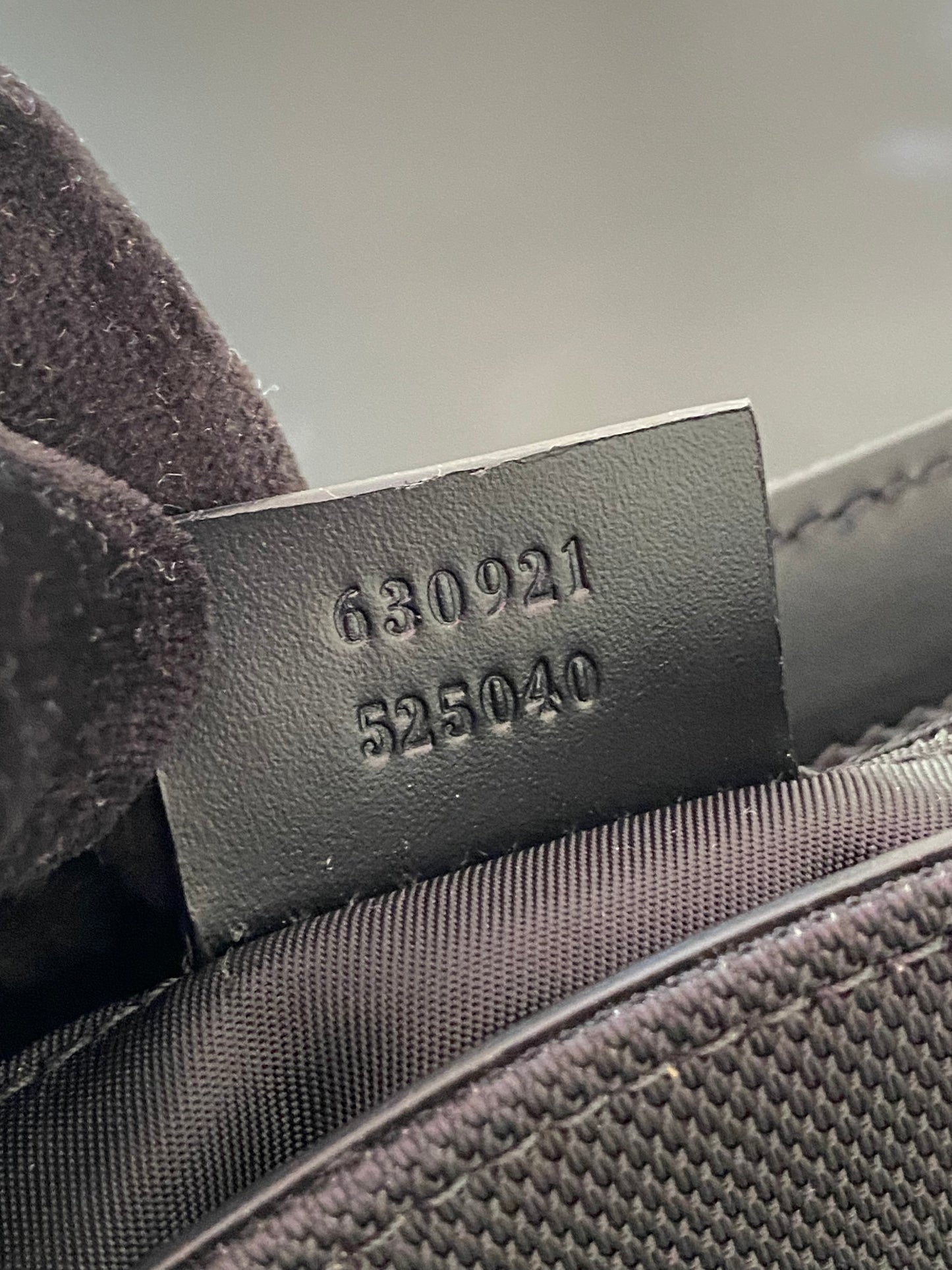 Gucci Techno Canvas Web Flap Messenger Medium