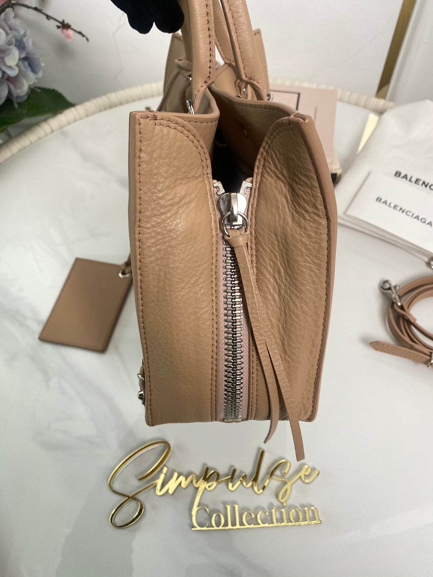 B Papier A6 Zip Around Tote