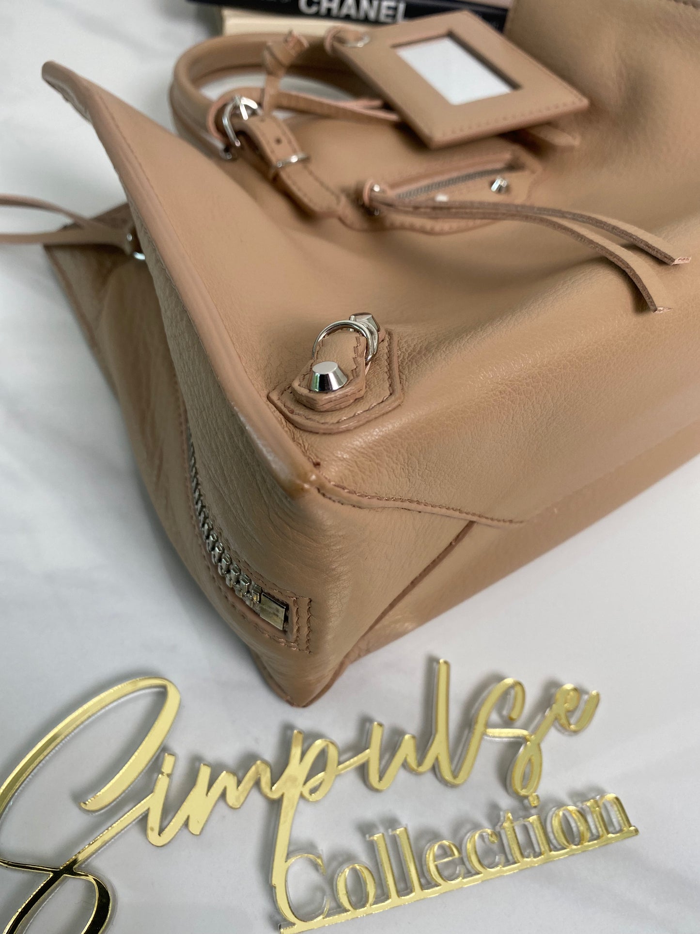 B Papier A6 Zip Around Tote