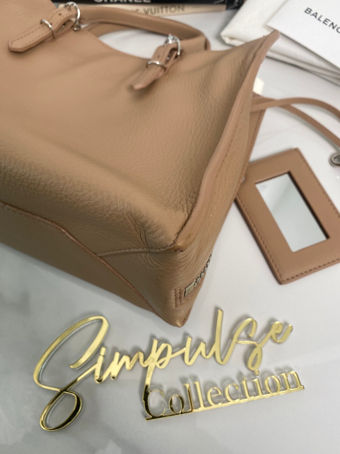 B Papier A6 Zip Around Tote