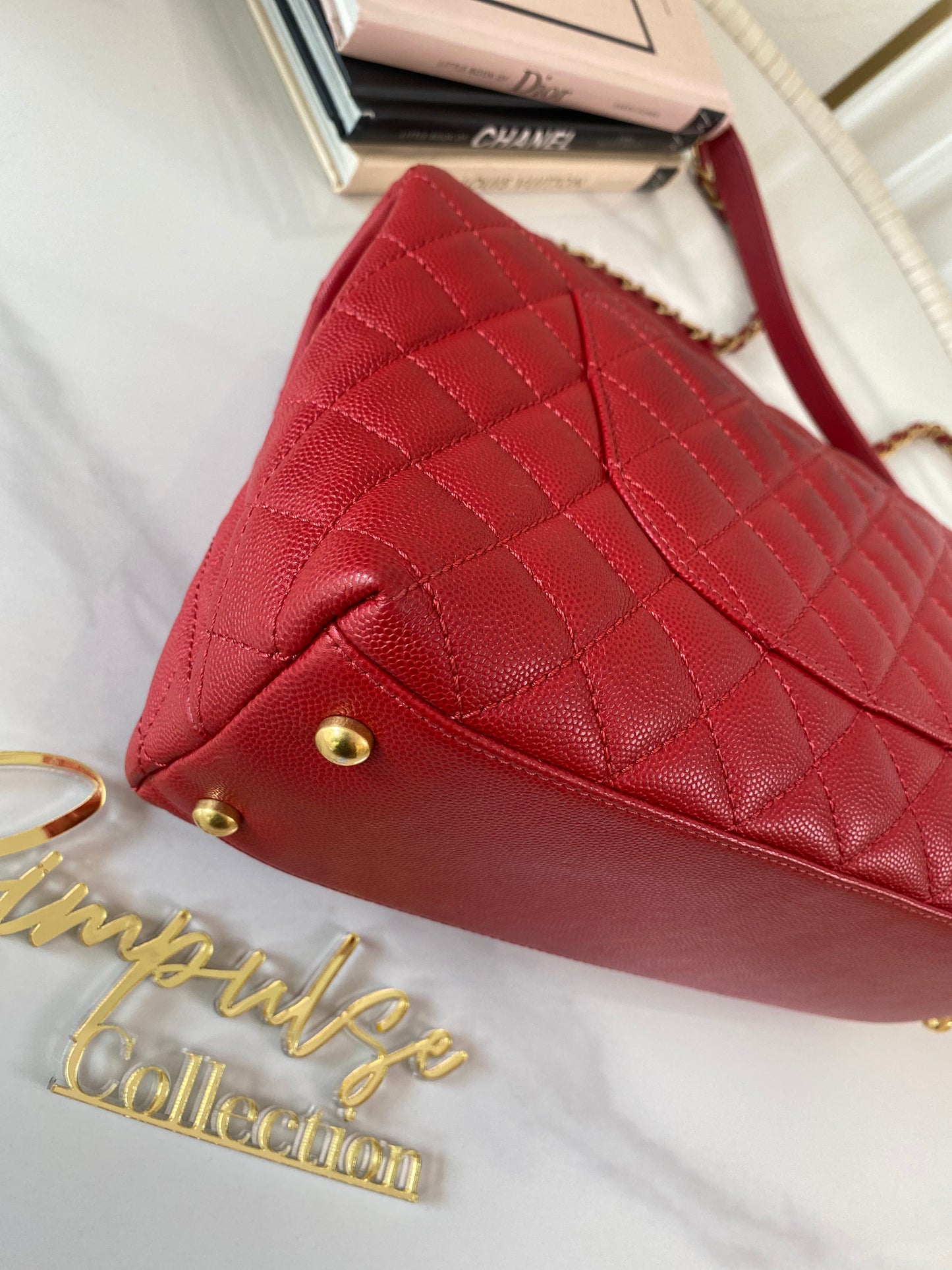 Chanel Coco Red Caviar Medium