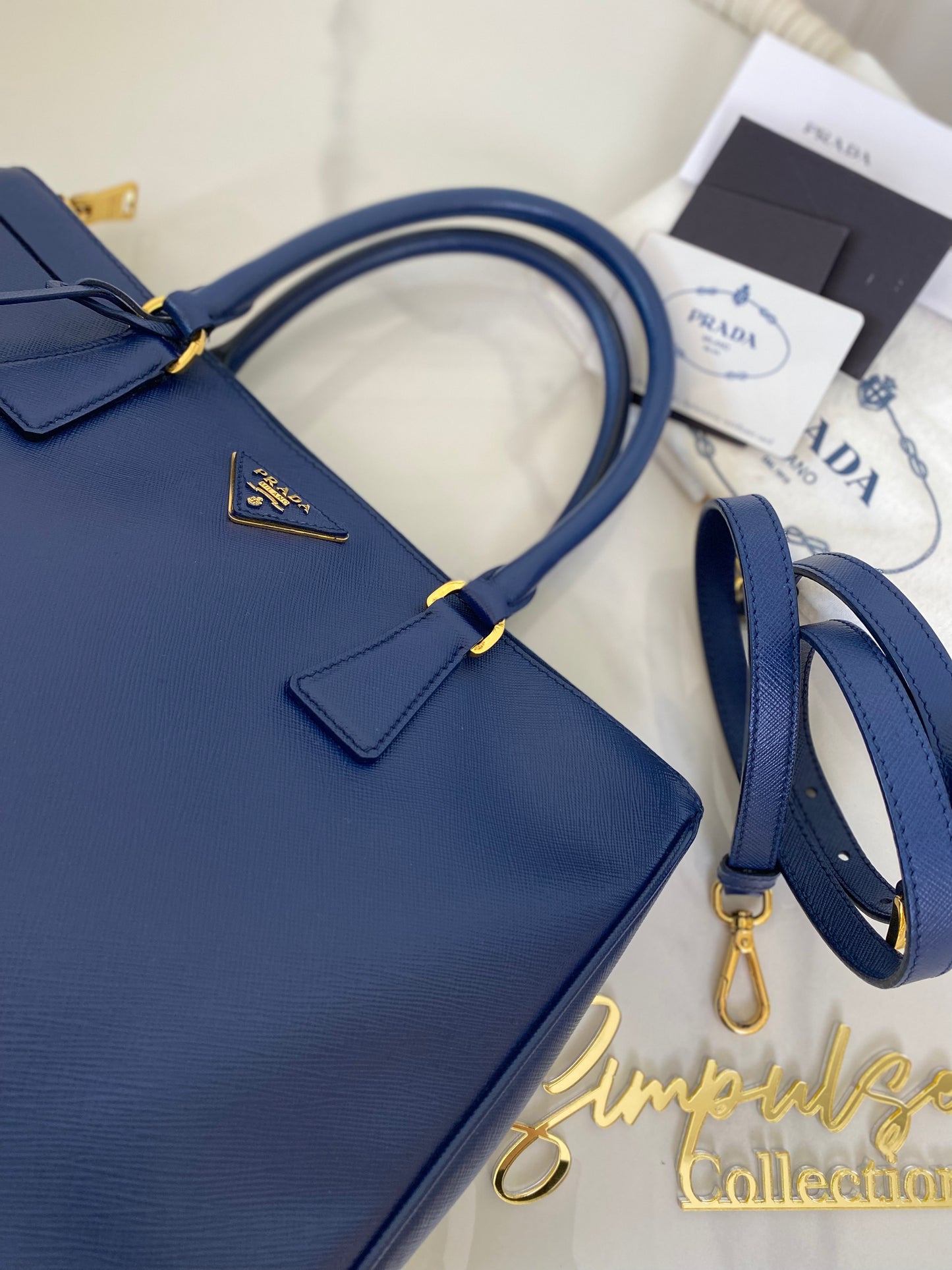 Prada Saffiano Medium Galleria Double Zip