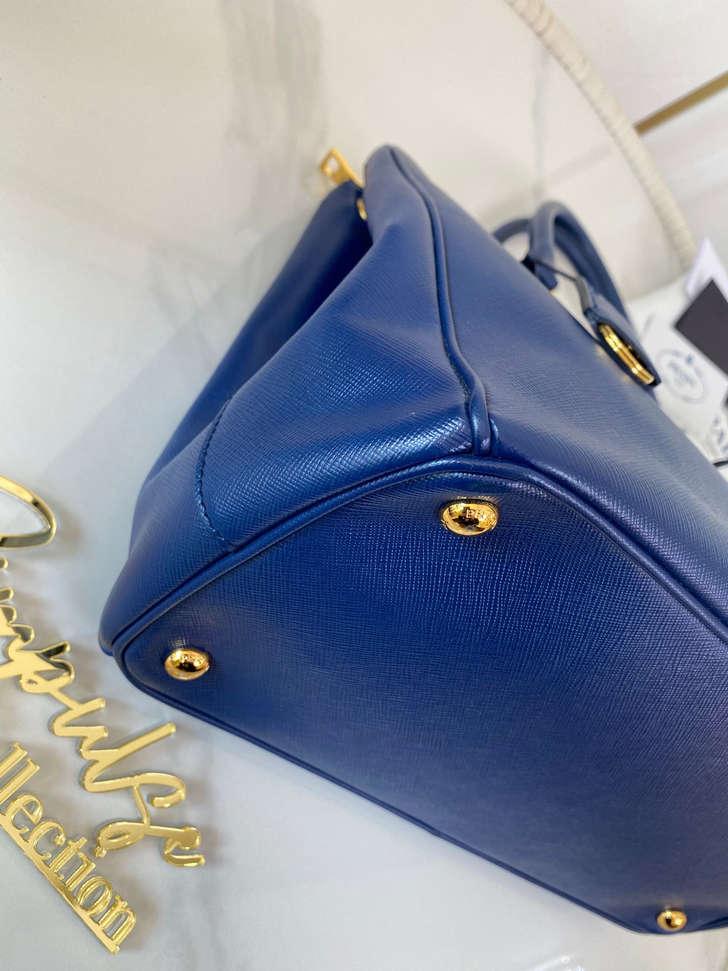 Prada Saffiano Medium Galleria Double Zip