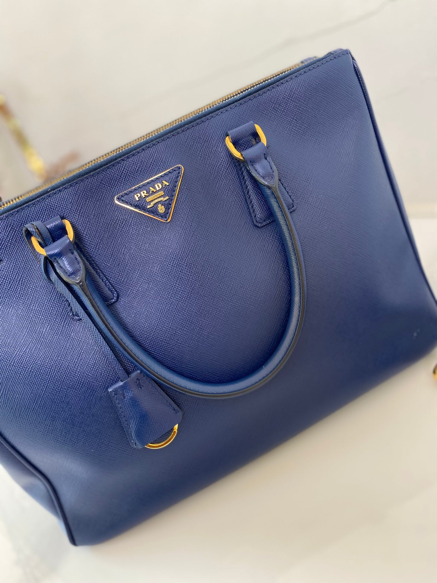 Prada Saffiano Medium Galleria Double Zip