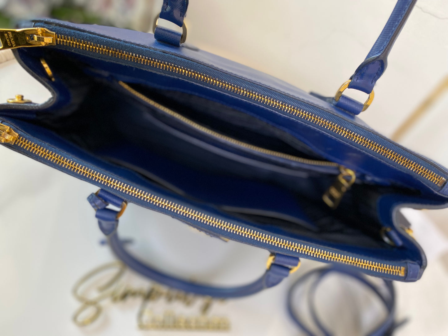 Prada Saffiano Medium Galleria Double Zip