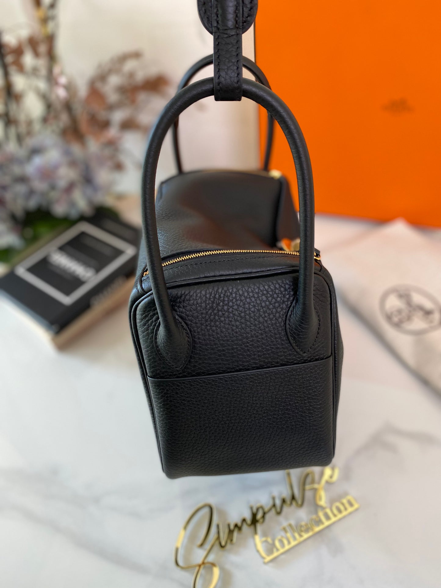 Hermes Lindy 26 Taurillon Clemence 89 Noir GHW