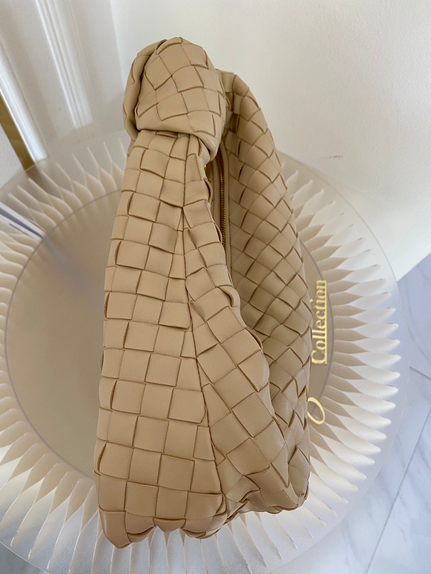 Bottega Veneta Jodie Teen Beige