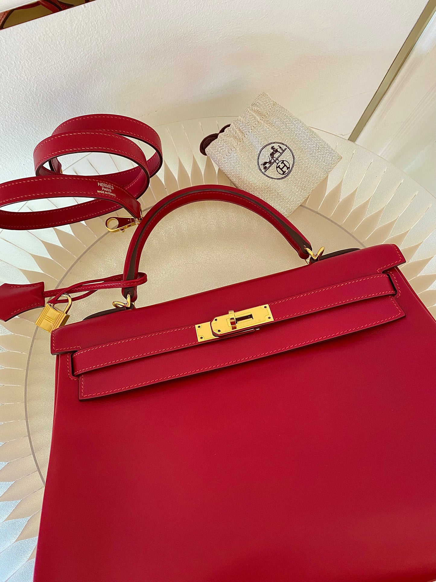 HERMES Kelly 32 Red Box GHW