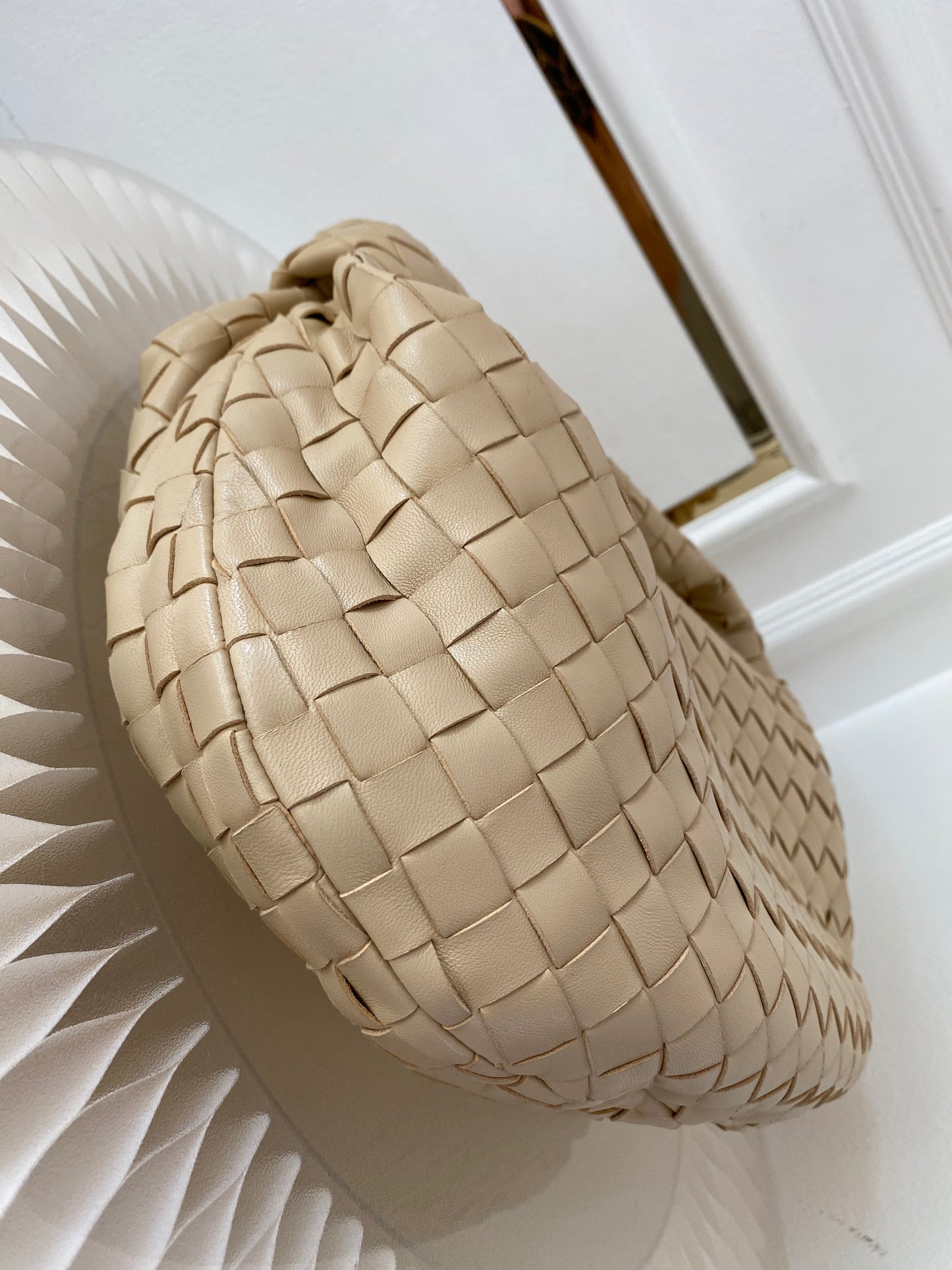 Bottega Veneta Jodie Teen Beige
