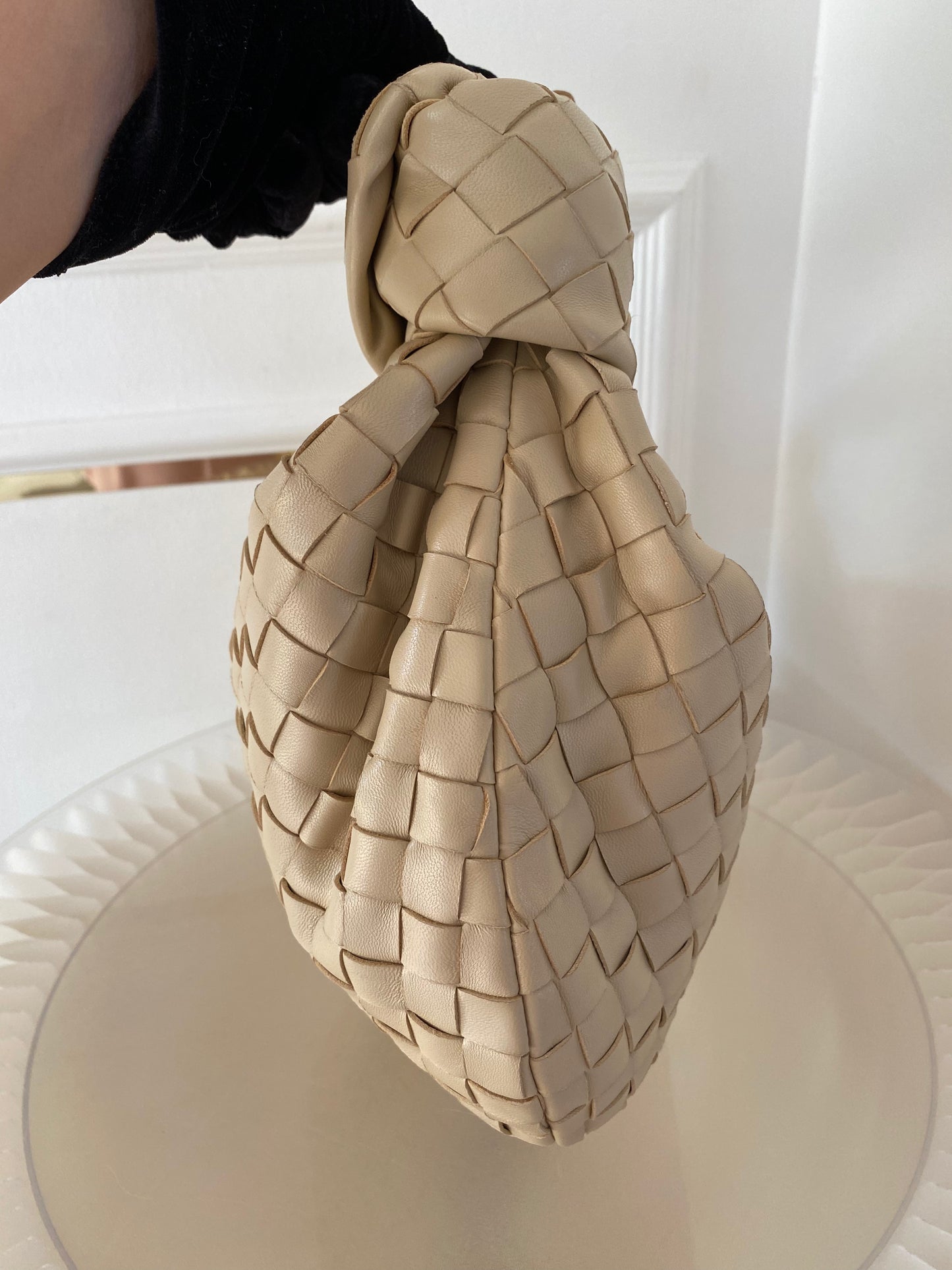 Bottega Veneta Jodie Teen Beige