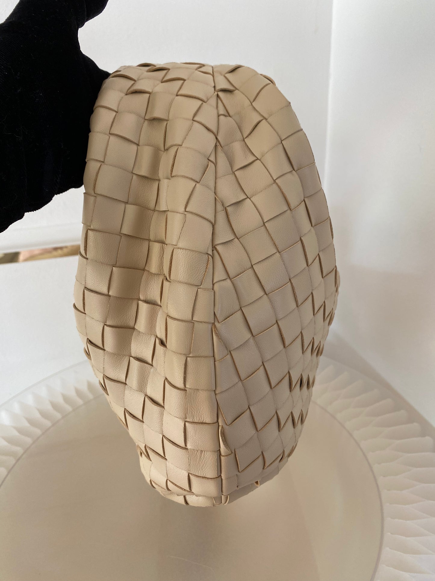 Bottega Veneta Jodie Teen Beige