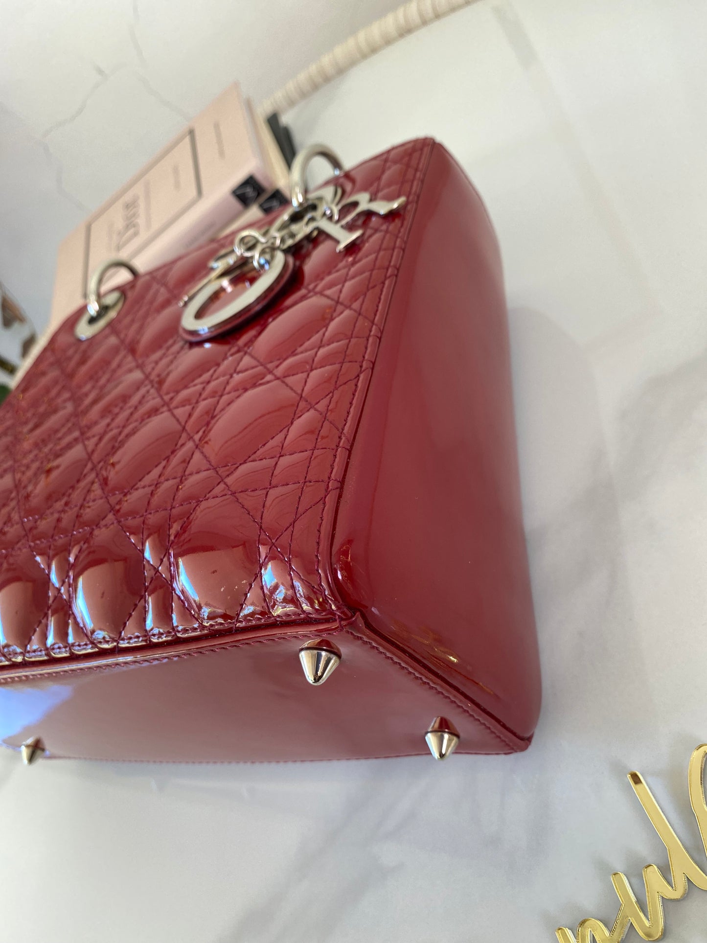 Lady D Medium Patent