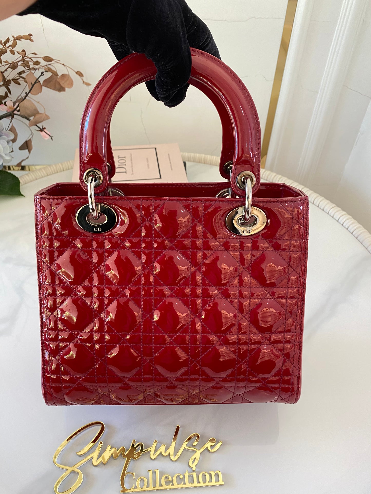 Lady D Medium Patent